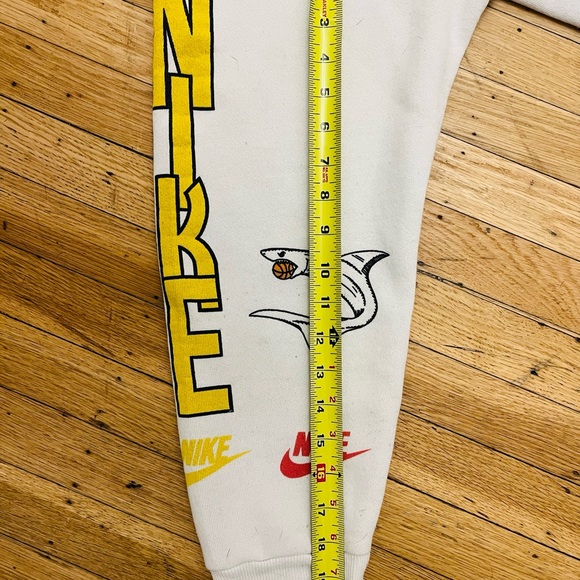 Rare vintage Large 80’s Nike Shark crewneck - Picture 5 of 7